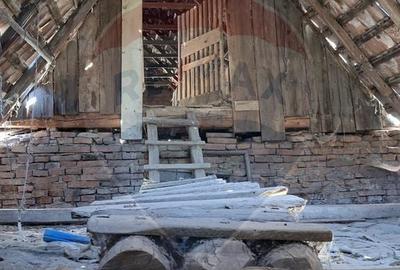 Casă cu 2 camere în Richiș - 13