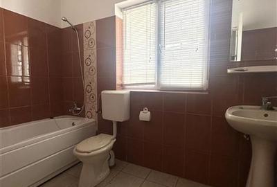 Spațiu comercial, de 185 mp, în Central - 12