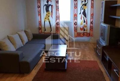 Apartament cu 3 camere decomandat în Micălaca
