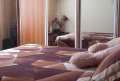 Proprietar vand apartament cu 3 camere - 3