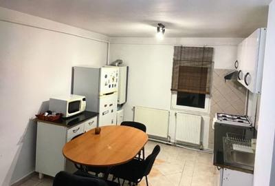 Apartament cu 3 camere decomandat în Exterior Vest - 1