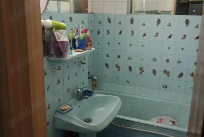 Apartament cu 4 camere decomandat în Mărăței - 1