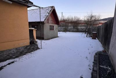 Casă cu 2 camere cu Teren 550 Mp în Central - 2