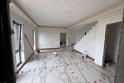 Duplex cu 5 camere cu Canalizare în Chișoda - 4