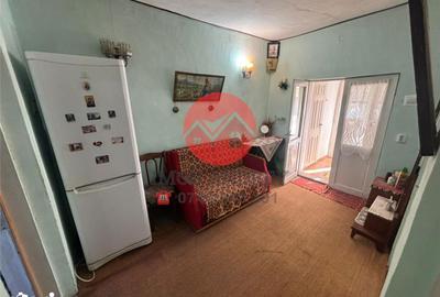 Casă cu 3 camere decomandat cu Teren 355 Mp în Central - 5