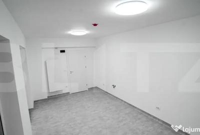 Spațiu comercial, de 286 mp, în Semicentral - 5