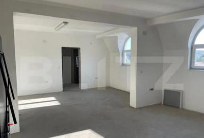 Casă cu 16 camere cu Teren 985 Mp în Titulescu - 14