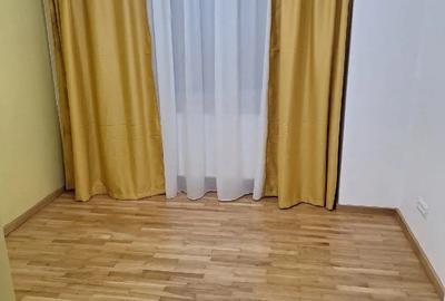 Apartament cu 3 camere decomandat în Obor - 2