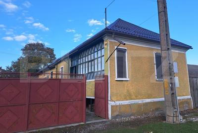 Casa individuala de vanzare in satul Zizin, judetul Brasov - 1