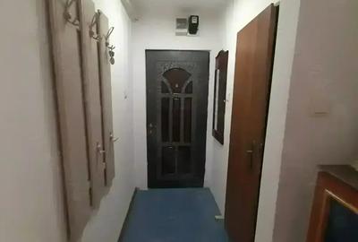 Inchiriez apartament cu doua camere. - 7