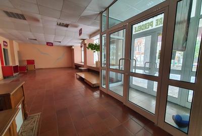 Spațiu comercial, de 230 mp, în Ultracentral - 5