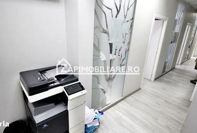 Spațiu comercial, de 220 mp, în Central - 10