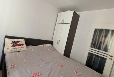 Apartament cu 3 camere decomandat în Turnișor - 9