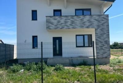 Casă cu 3 camere cu Teren 664 Mp în Vetiș - 17