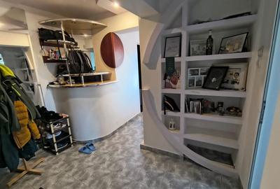 Apartament cu 2 camere decomandat în Alexandru cel Bun - 2