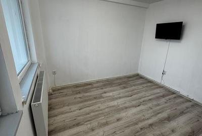 Apartament cu 2 camere semidecomandat, mobilat în Central - 3