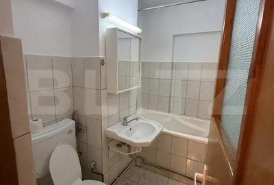 Garsoniera, 40 mp, zona Micro 3 - 4