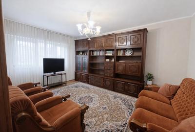 Apartament cu 3 camere decomandat, mobilat în Tomis III - 1