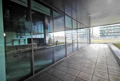 Class A Office Building -  myHive MetrOffice - 63 mp si 1700 mp - 3