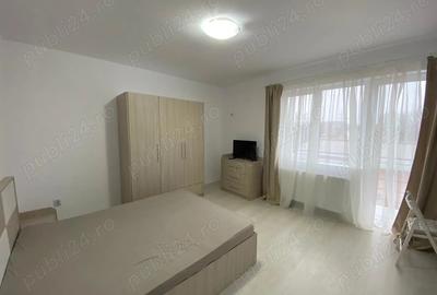 Garsonieră decomandată în Central - 7