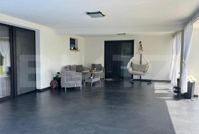 Casă cu 7 camere cu Teren 1440 Mp în Uriu - 14