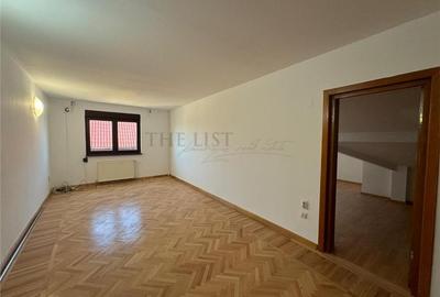 Casă individuală cu 10 camere cu Teren 300 Mp în Pipera - 9