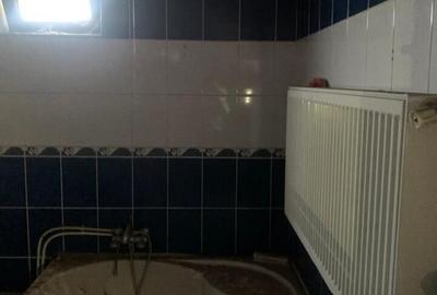 Casă cu 5 camere cu Teren 271 Mp în Enachiță Văcărescu - 6