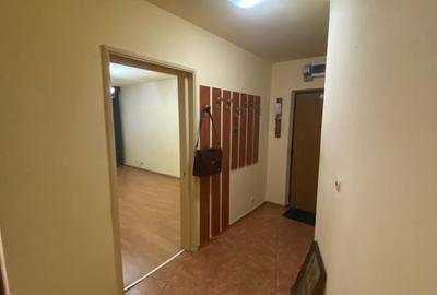Apartament cu 4 camere decomandat în Tineretului - 2