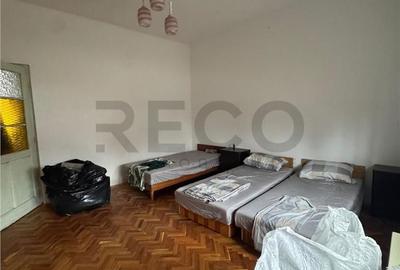 Casă cu 3 camere cu Teren 1900 Mp în Borș - 18