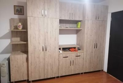 Apartament cu 2 camere decomandat în Rovine - 8