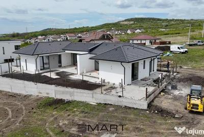Casă cu 4 camere cu Teren 300 Mp în Sud - 3