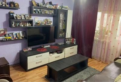 Apartament cu 4 camere decomandat în Galata - 2