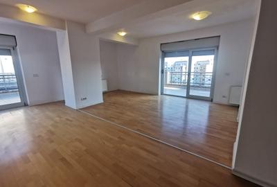 De inchiriat penthouse cu 4 camere – Complexul The Ring - 2