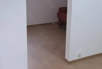 Inchiriez apartament. La parter.cu intrare din strada - 8