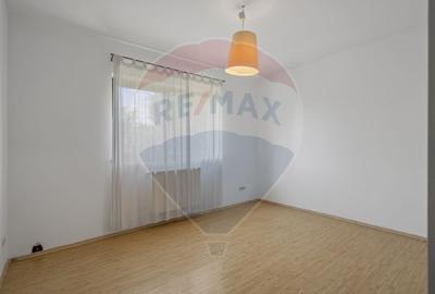 Casa luminoasa cu 6 camere si curte de 572 mp in zona de Nord, Gulia - 5