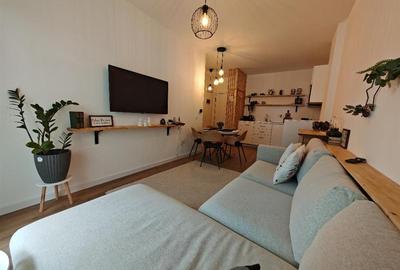 Apartament cu 2 camere decomandat, mobilat în Tractorul - 8