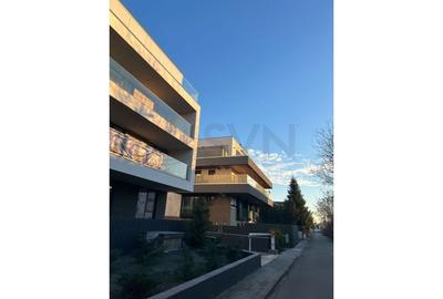 REA1023158 Apartament 4 camere de vanzare - 13