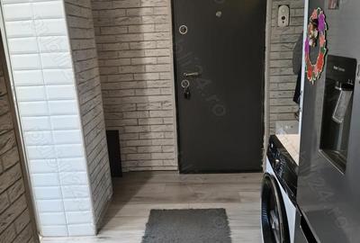 Apartament cu 2 camere semidecomandat în Micro 5 - 4