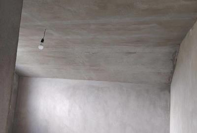 Casă cu Teren 500 Mp în Central - 2