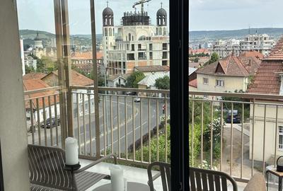 Apartament cu 2 camere decomandat în Central - 1