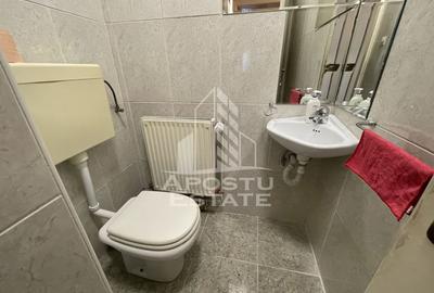 Apartament cu 4 camere decomandat în Medicină - 3