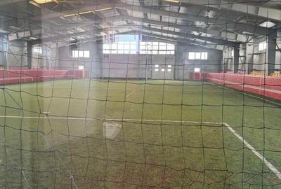 Închiriere Hală amenajată ca  Teren de fotbal acoperit  de  1300 m2 - 7