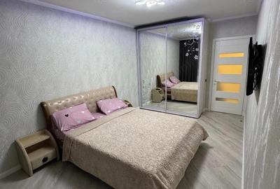 Apartament cu 2 camere decomandat în Crângași