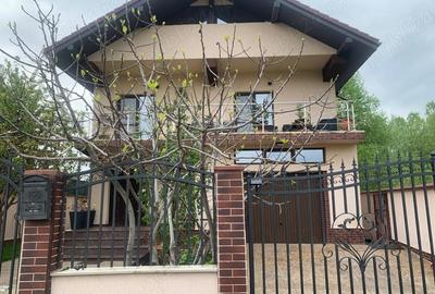 Casă cu 5 camere în Central - 19