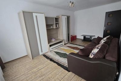 Garsonieră decomandată în Micro 9 - 5