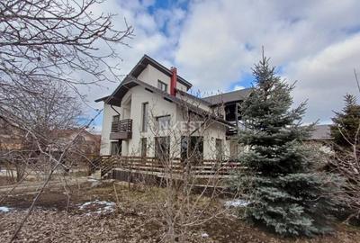 Vila cu 7 camere in Galata cu toate utilitatile si 1200 m Vila cu 7 camere in Galata cu toate utilitatile si 1200 m - 4