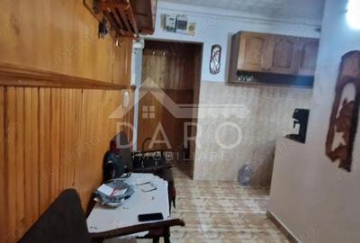 Vand apartament care este situat in cartierul Dambu - 6