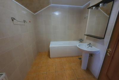 De inchiriat Apartament 4 camere cu scara interioara situat in zona Cetate. - 10