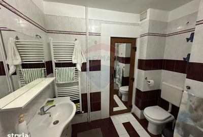 Apartament cu 3 camere în Intim - 13
