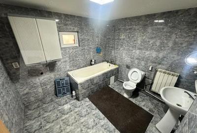 Casă cu 3 camere cu Teren 3298 Mp în Central - 4